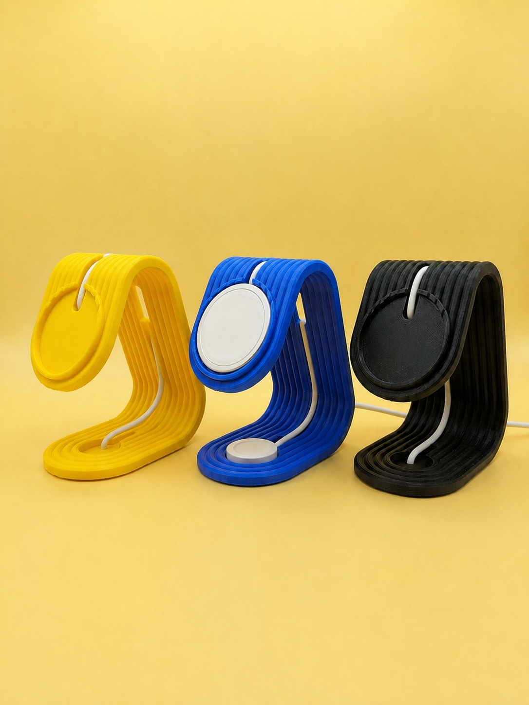 00132 - iPhone & apple watch wireless charger stand