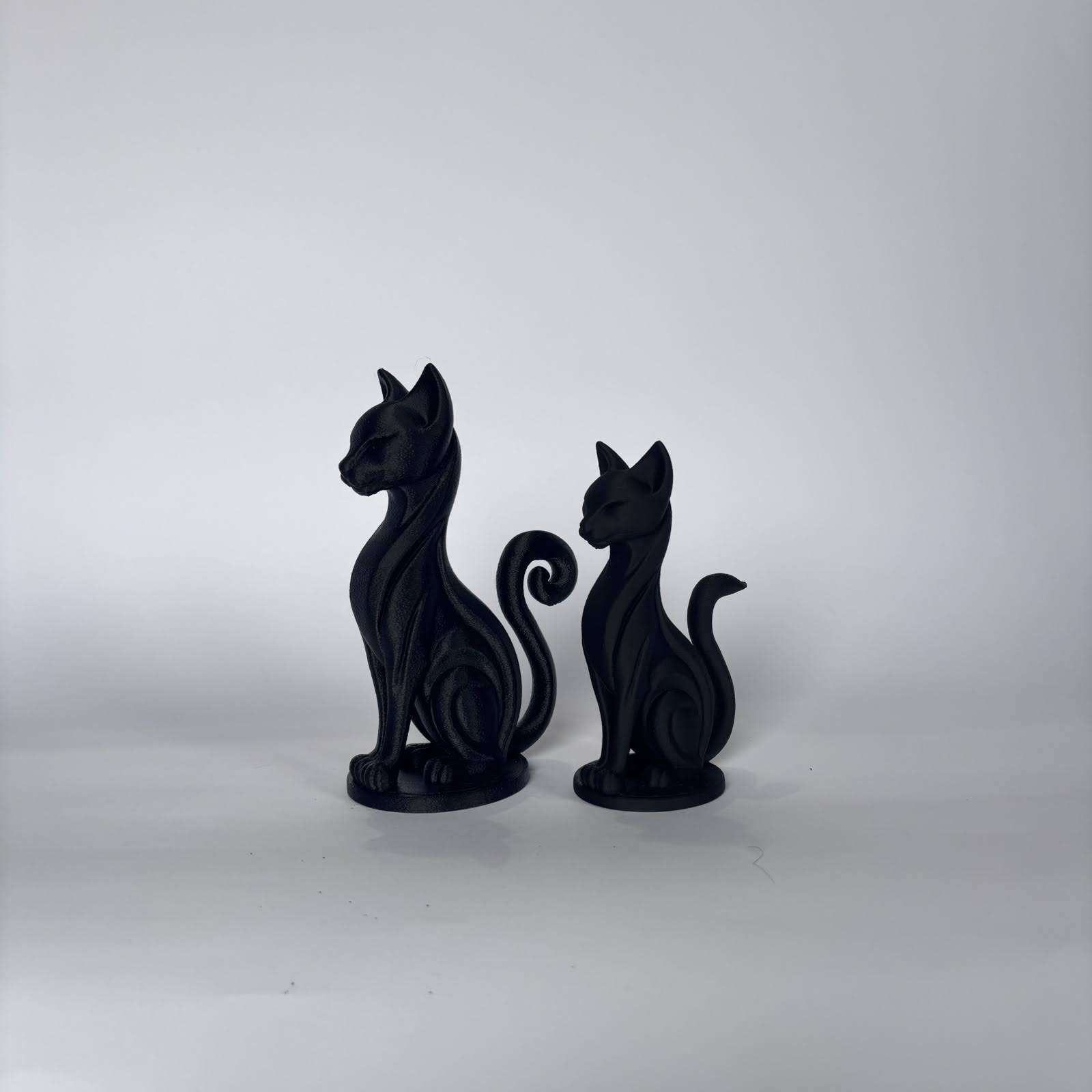 00053 - Cat Japandi stile