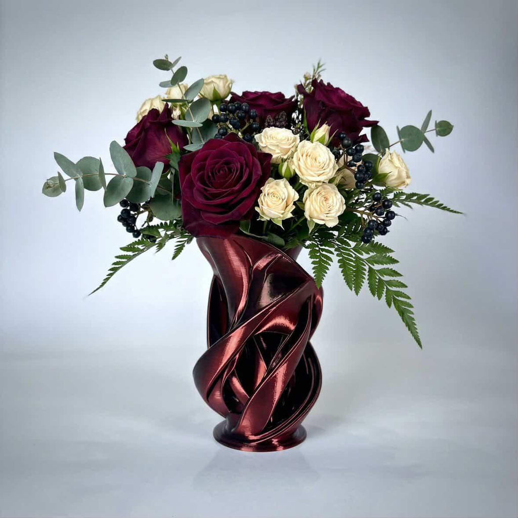 00037 Flower shaped Vase
