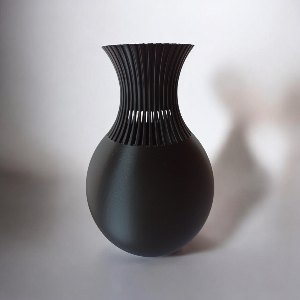 00086 - Japandi Vase
